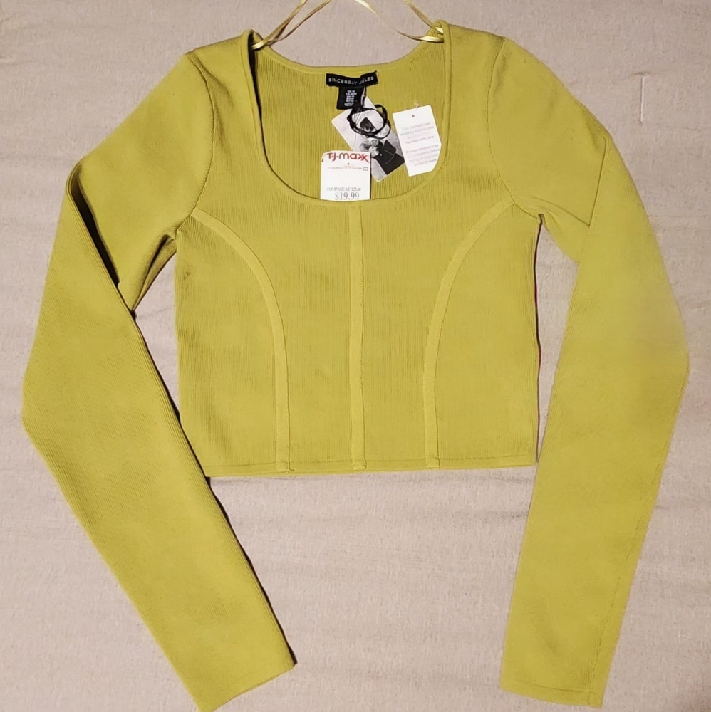 Lime Green Long Sleeve Women's Crop Top